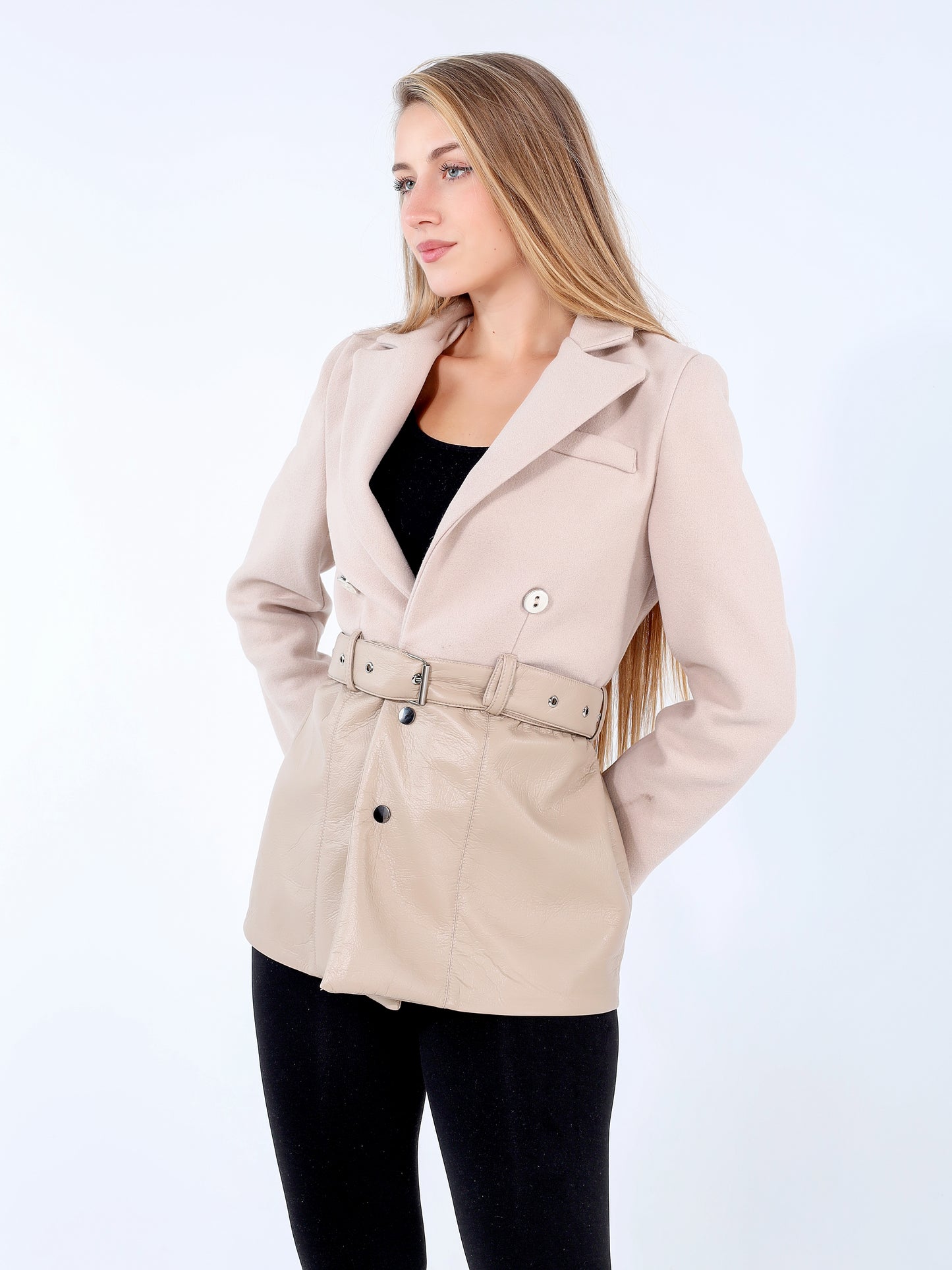 Leather and Wool Jacket – A Perfect Blend of Style and Warmth