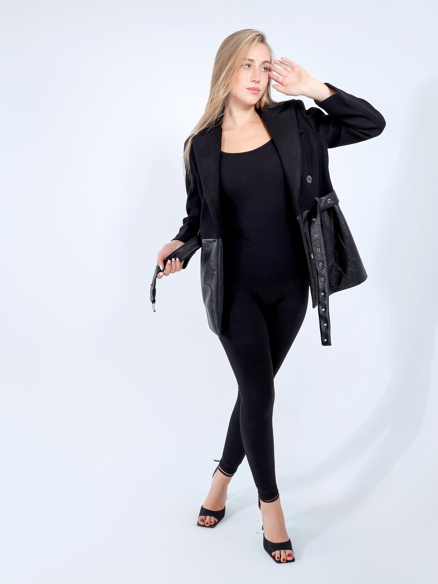 Leather and Wool Jacket – A Perfect Blend of Style and Warmth