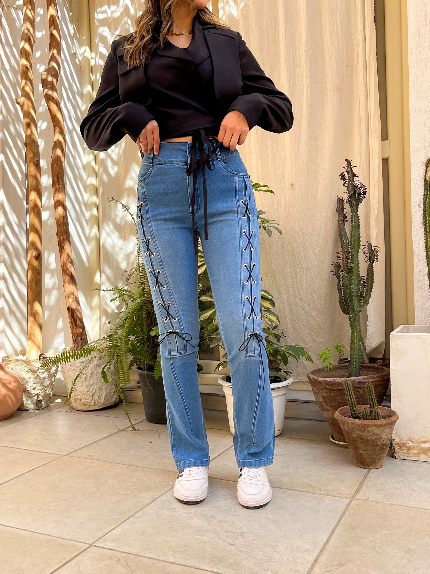 Straps Light Jeans Pants